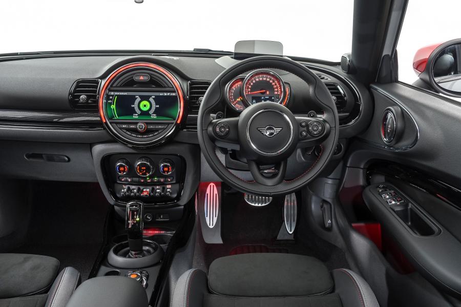Торпедо Mini John Cooper Works Clubman (F54) 2019 года  (ZA) (фото 39 из 40)
